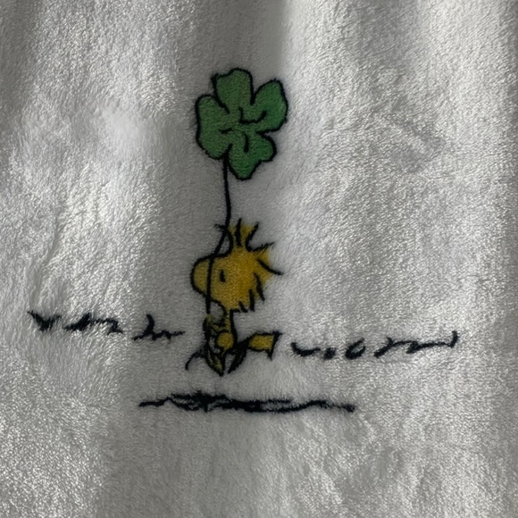 Last 1! Peanut Snoopy Berkshire St Patrick Blanket - Picture 8 of 10